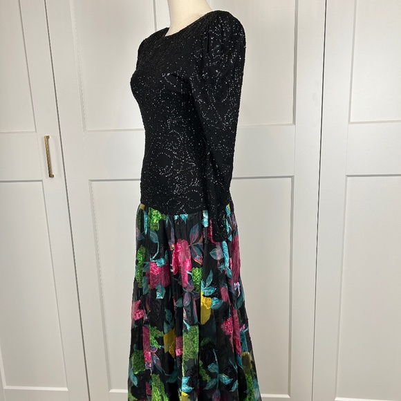Vintage Evening gown - Picture 4 of 15